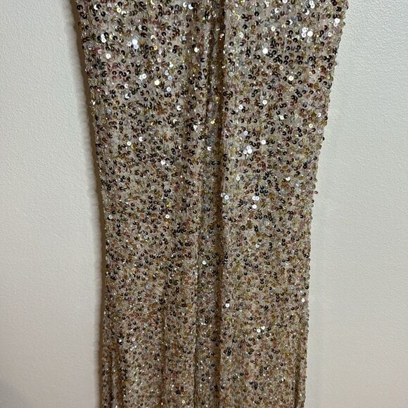 Mac Duggal Sequined Plunging V-Neck Sheath Dress 4930L Nude/Gold size 0 - Picture 10 of 14